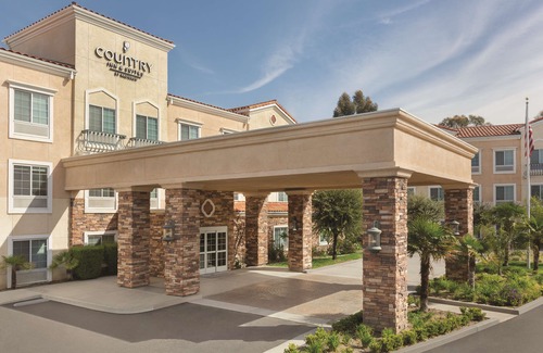 Redlands Hotel | Country Inn & Suites by Radisson, San Bernardino (Redlands), CA