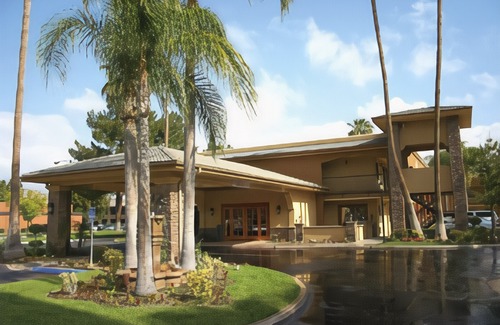 San Bernardino Hotel | SureStay Plus Hotel by Best Western San Bernardino South