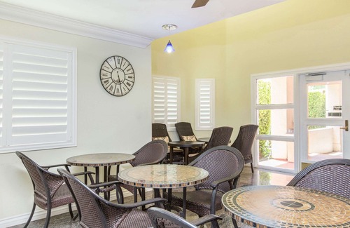 Duarte Hotel | Days Inn by Wyndham Near City of Hope