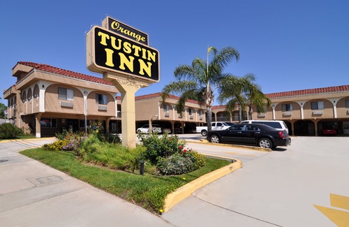 Orange Hotel | Orange Tustin Inn in Orange