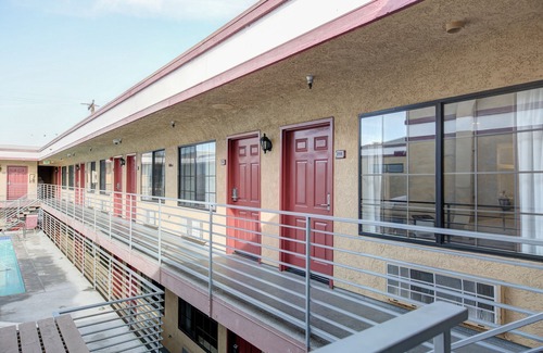 East Manhattan Beach Hotel | Hotel Pacific Manhattan Beach