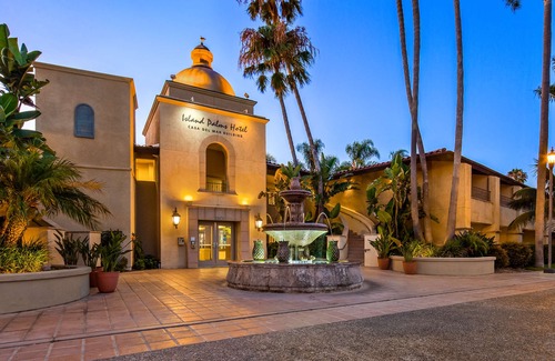 La Playa Hotel | Best Western Plus Island Palms Hotel & Marina