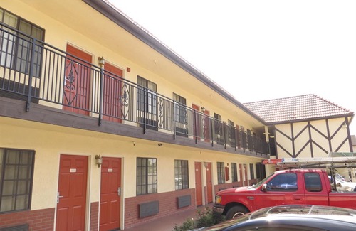 Westminster Hotel | Executive Suites Inn