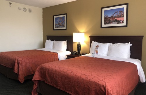 Northwest Anaheim Hotel | Knott's Berry Farm Hotel