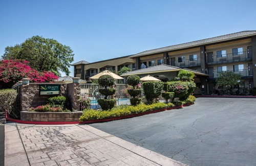 Ontario Hotel | Quality Inn Ontario Airport Convention Center