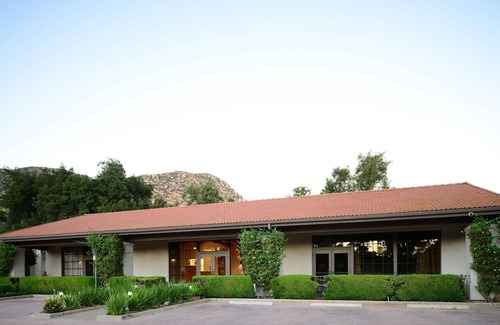 San Diego Country Estates Hotel | Riviera Oaks Resort by Diamond Resorts