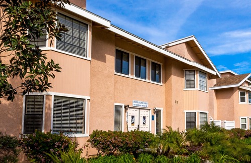 Oxnard Shores Hotel | Channel Island Shores