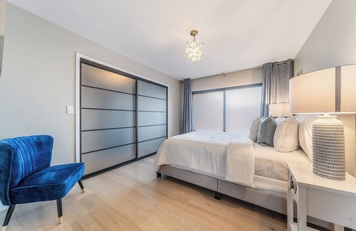 Playa Del Rey House | Beach House-Surf Paradise! 6 bdr/jacuzzi