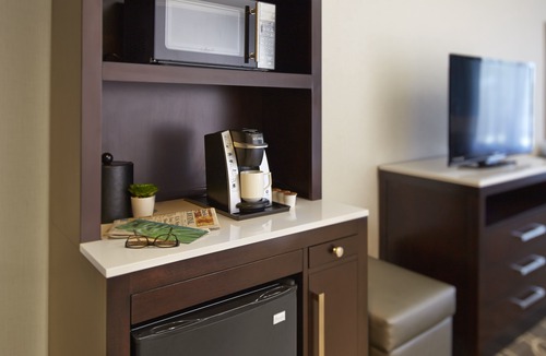 North Redondo Hotel | Hilton Garden Inn Los Angeles/Redondo Beach