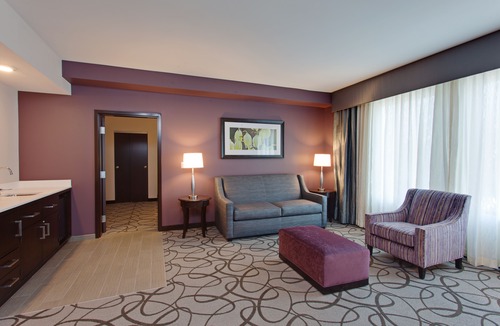 Irvine Business Complex Hotel | Hilton Garden Inn Irvine/Orange County Airport