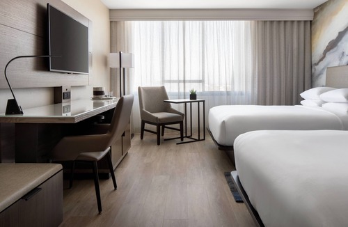 Torrance Hotel | Torrance Marriott Redondo Beach