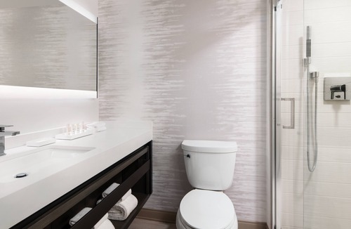 Torrance Hotel | Torrance Marriott Redondo Beach