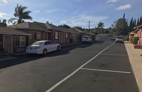 La Habra Hotel | Hyland Motel