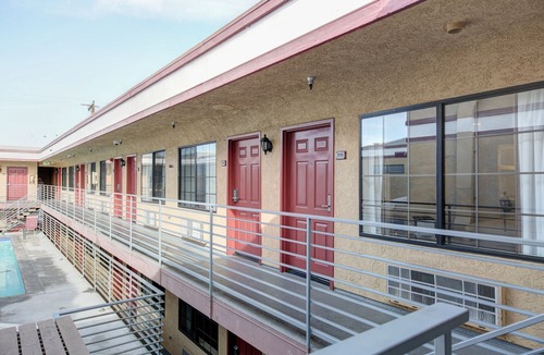 East Manhattan Beach Hotel | Hotel Pacific Manhattan Beach
