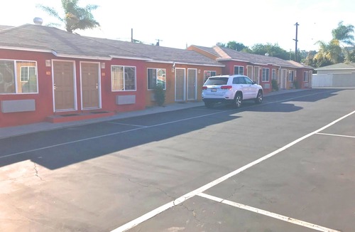 La Habra Hotel | Hyland Motel
