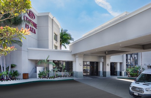 Costa Mesa Hotel | Crowne Plaza Costa Mesa Orange County, an Ihg Hotel