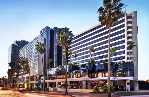 Downtown Long Beach Hotel | Renaissance Long Beach Hotel