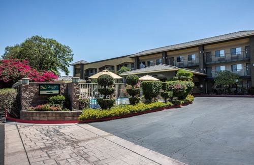 Ontario Hotel | Quality Inn Ontario Airport Convention Center