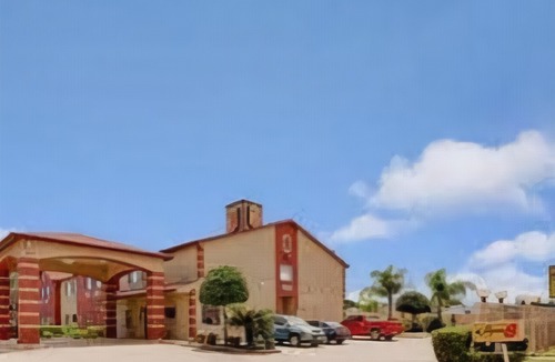Norco Hotel | Howard Johnson by Wyndham Norco