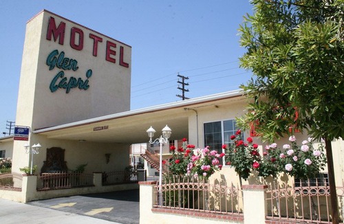 Grandview Hotel | Glen Capri Inn Suites Burbank