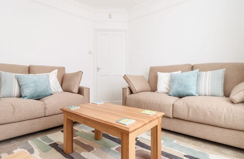 Chysauster Cottage | Mazey Cottage