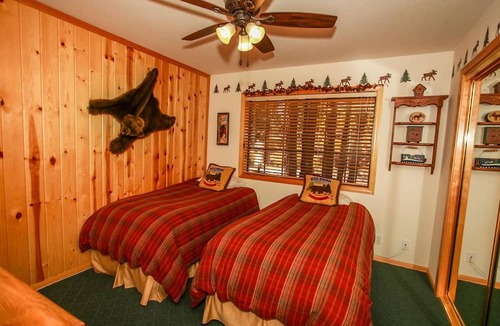 Fox Farm Cabin | Retreat to Fox Farm-1662 by Big Bear Vacations