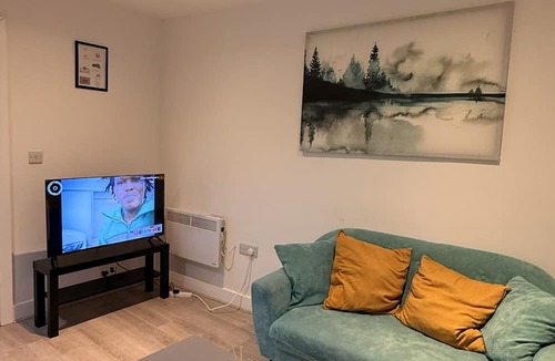 Oadby Apartment | Cozy 1 Bedroom Fully Furnished Apartment