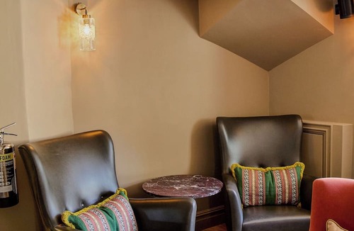 Broadway Hotel | House of George W. Davies