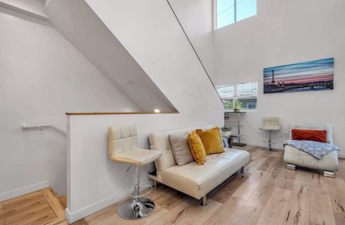Rampart Village Apartment | Chic Three Level 2-Bedroom 2-FULL Bathroom Loft with Balcony & 2-Parking space