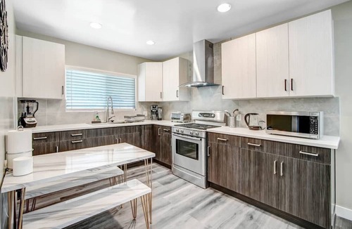 Los Angeles House | Luxe Urban Vista - LA