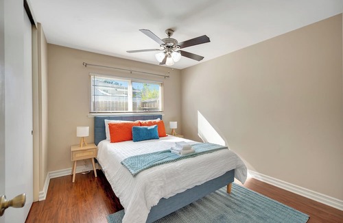 Fullerton House | Spacious Family Home/ Minutes to Disney and Knott's