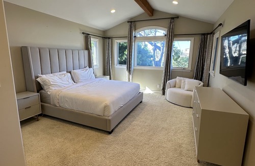 Torrance House | Fully Furnished Short Term Rental in Nicest Area of Torrance