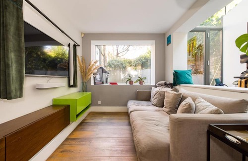 Addison Apartment | The City Singer - 3 Bedrooms with Garden in Hammersmith
