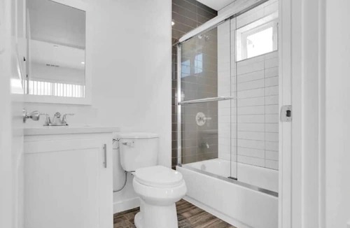 Pico-Union House | Luxe DTLA home w/ secure parking