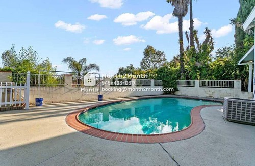 Valle Lindo House | Charming Retreat on Pecan Grove Dr #41751