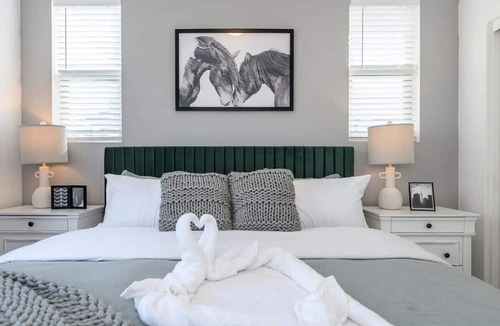 San Juan Capistrano House | @Marbella Lane -Chic & Pristine 3BR Rancho Mission