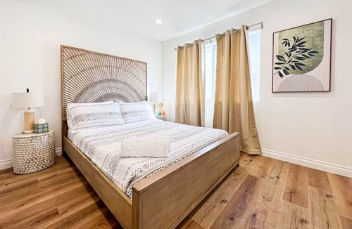 View Park-Windsor Hills House | Bohemian Habitat in Hollywood - BR1-WH