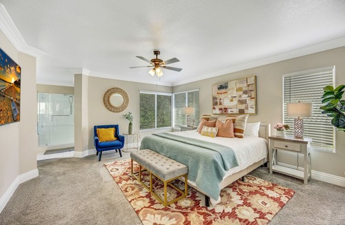 Corona House | Pool &Spa, Ontario Disneyland 5/3 Home