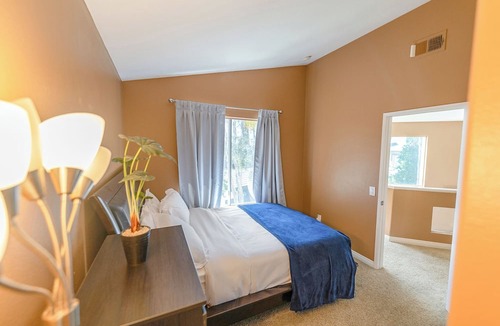 Anaheim Hills House | Luxury 3 BR 3 Bath: Pool, Hot Tub, Disney, Beach, Backyard, Rose Garden, WFH