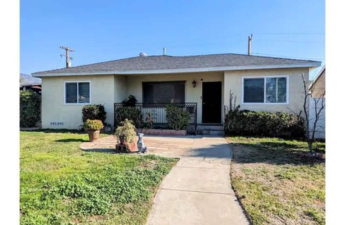 Monrovia House | Charming 2B1B w/EV Tesla on Rt 66 near City of Hope and Everything