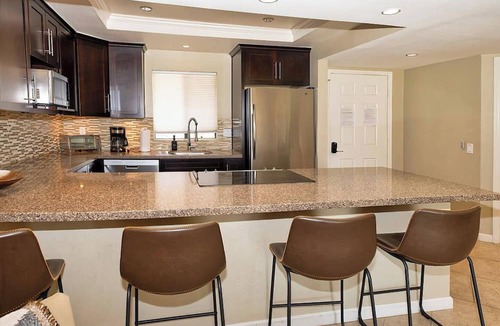 Palm Desert House | This house is a 2 bedroom(s), 2 bathrooms, located in Palm Desert, CA.