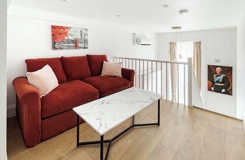 Marylebone Apartment | Majestic Luxury Apartment in the ♥️ of Marylebone ❄️ Air Conditioning | Sleeps 8