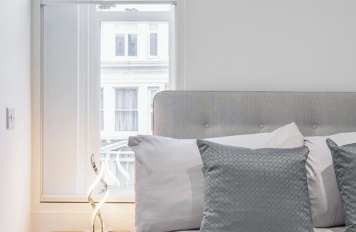 Bayswater Apartment | Bright & Modern 2-Bed Portobello Notting Hill