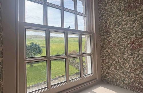 Sedbergh House | TARN HOUSE, pet friendly, character holiday cottage in Hawes