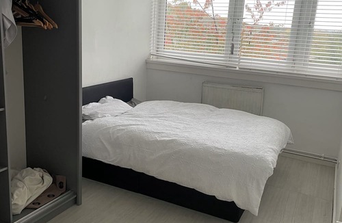 East Sheen Apartment | 2 Bedroom apartments| 5min from Roehampton university, Putney