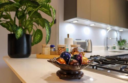 Charlton House | Modern city apartment