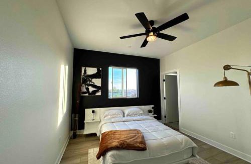 Los Angeles Apartment | Modern home near sofi