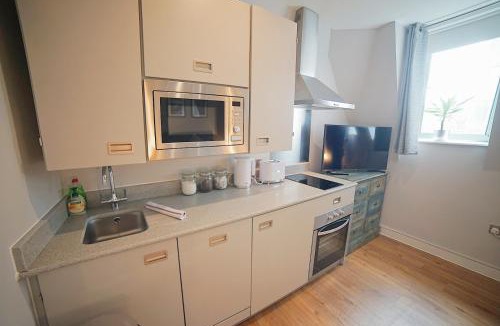 Bristol Floating Harbour Apartment | Prince Street Studios