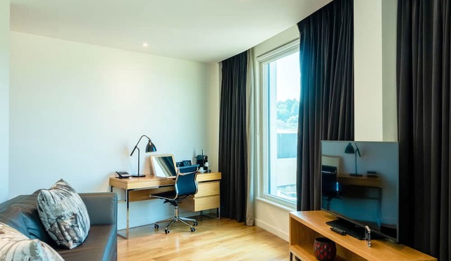 Apex City of Bath Hotel