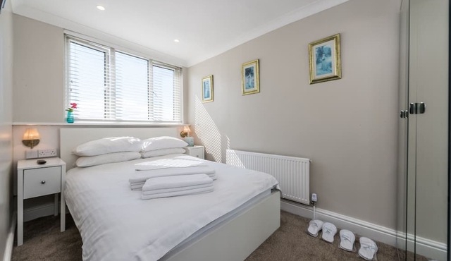 Great apartment-12 minutes by tube to Oxford st!